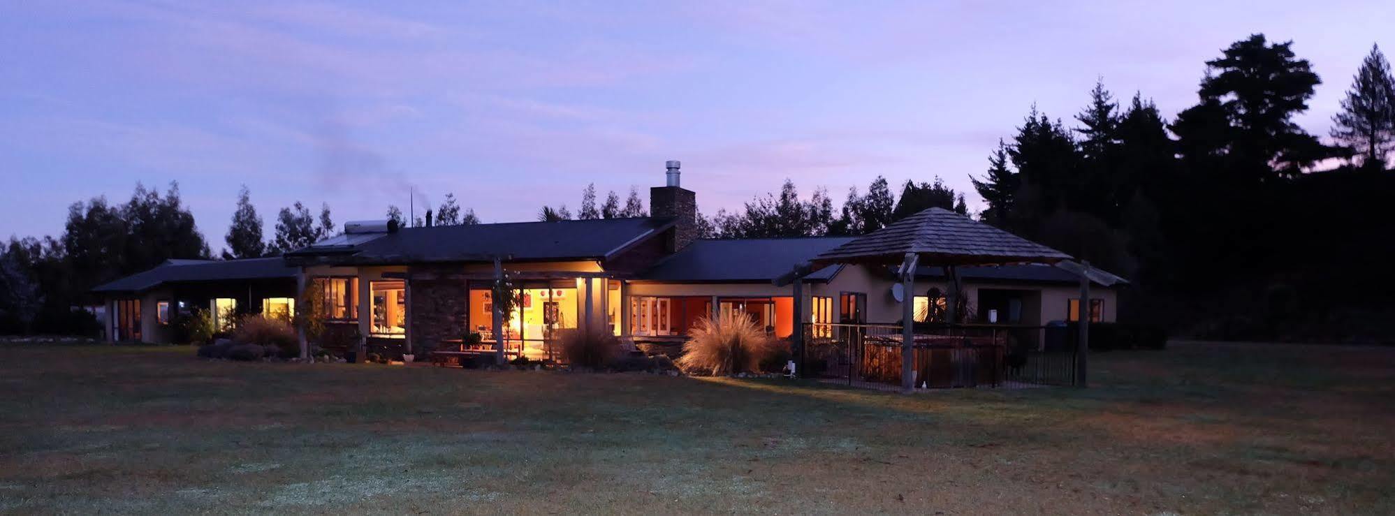 Mount Maude Country Lodge Wanaka Extérieur photo